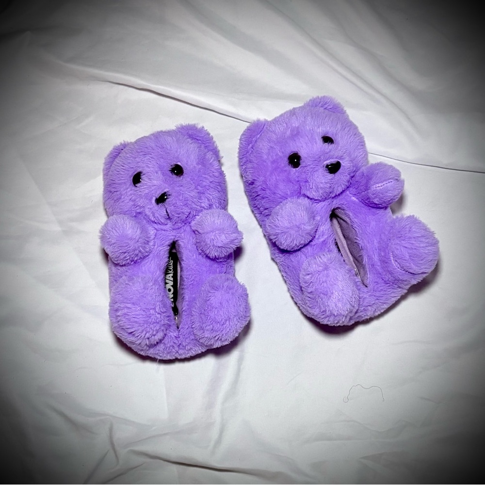 Fashion Nova Purple Teddy Bear Kids Slippers